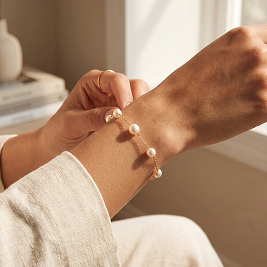 Golden Bloom Bracelet